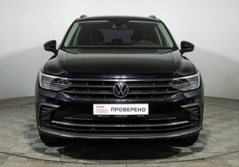 Подержанный автомобиль Volkswagen Tiguan 2021 года (2 фото)