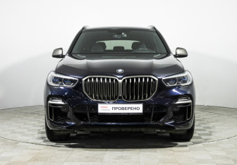 Подержанный автомобиль BMW X5 2020 года (2 фото)