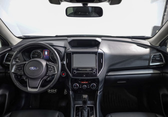 Подержанный автомобиль Subaru Forester Suv 2018 года (10 фото)