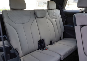 Подержанный автомобиль Hyundai Palisade 2023 года (17 фото)