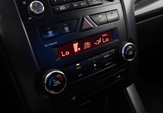 Подержанный автомобиль Kia Sorento 2011 года (16 фото)