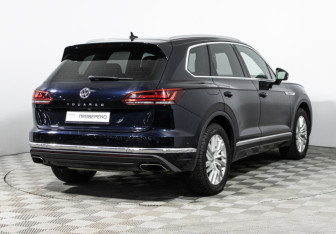 Подержанный автомобиль Volkswagen Touareg 2019 года (5 фото)