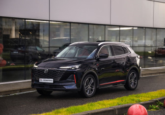 Подержанный автомобиль Changan CS55PLUS 2024 года (3 фото)