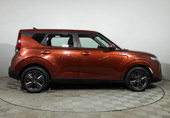 Подержанный автомобиль Kia Soul 2021 года (4 фото)