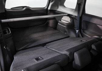 Подержанный автомобиль Mitsubishi Outlander 2022 года (28 фото)