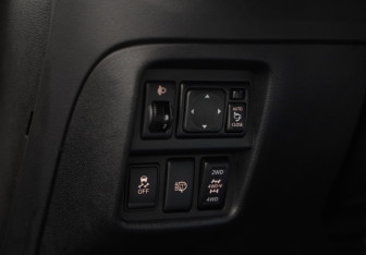 Подержанный автомобиль Nissan Juke Nismo 2013 года (18 фото)