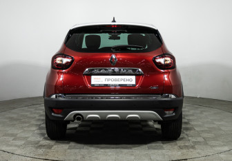 Подержанный автомобиль Renault Kaptur 2022 года (6 фото)
