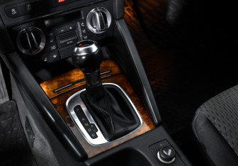 Подержанный автомобиль Audi A3 Hatchback 2011 года (11 фото)