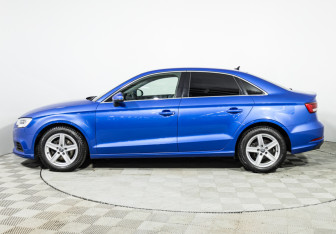 Подержанный автомобиль Audi A3 Sedan 2019 года (8 фото)