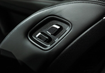 Подержанный автомобиль Geely Tugella 2023 года (21 фото)