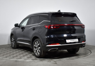 Подержанный автомобиль Chery Tiggo 7 Pro 2020 года (7 фото)