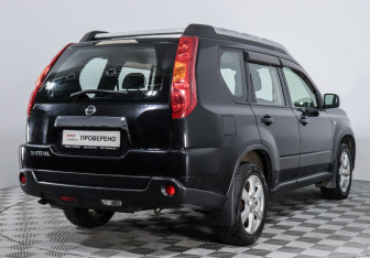 Подержанный автомобиль Nissan X-Trail 2008 года (3 фото)