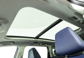 Подержанный автомобиль Haval F7 2023 года (19 фото)