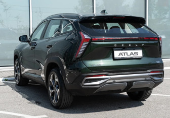 Новый Geely Atlas 2025 (4 фото)