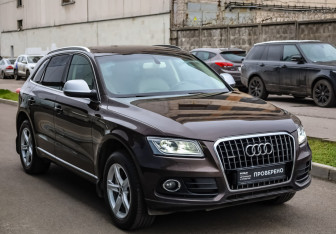 Подержанный автомобиль Audi Q5 2014 года (4 фото)