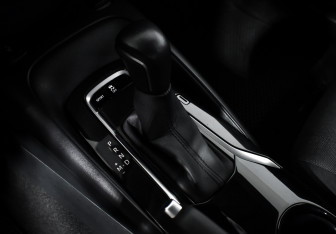 Подержанный автомобиль Toyota Corolla Sedan 2019 года (11 фото)
