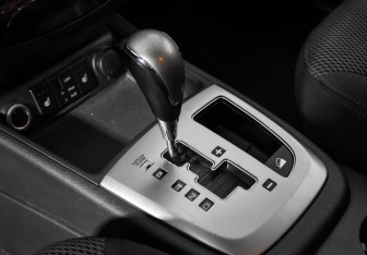 Подержанный автомобиль Hyundai Santa Fe 2011 года (11 фото)