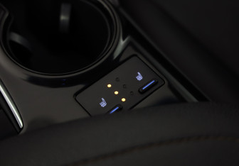 Подержанный автомобиль Toyota Camry Sedan 2019 года (17 фото)