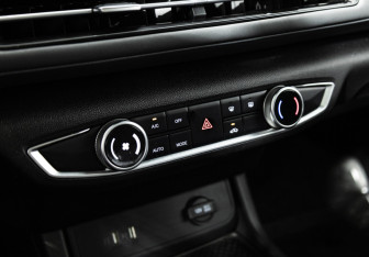 Подержанный автомобиль BAIC U5 Plus 2023 года (18 фото)