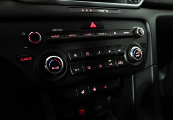 Подержанный автомобиль Kia Sportage 2020 года (16 фото)