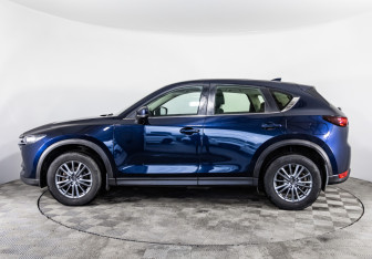 Подержанный автомобиль Mazda CX-5 2017 года (8 фото)