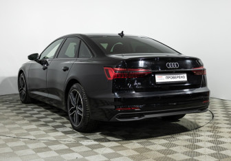 Подержанный автомобиль Audi A6 Sedan 2020 года (7 фото)