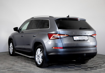 Подержанный автомобиль Skoda Kodiaq 2020 года (7 фото)