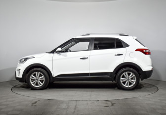 Подержанный автомобиль Hyundai Creta 2019 года (8 фото)