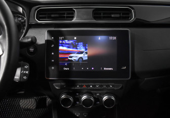 Подержанный автомобиль Renault Arkana 2019 года (11 фото)