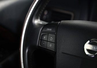 Подержанный автомобиль Volvo S80 2008 года (11 фото)