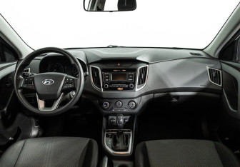 Подержанный автомобиль Hyundai Creta 2021 года (13 фото)