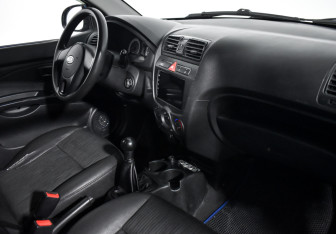 Подержанный автомобиль Kia Picanto 2010 года (18 фото)