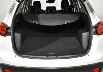 Подержанный автомобиль Mazda CX-5 2013 года (18 фото)