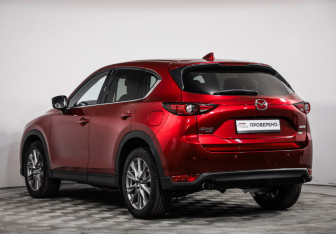 Подержанный автомобиль Mazda CX-5 2020 года (7 фото)