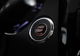 Подержанный автомобиль Nissan X-Trail 2021 года (15 фото)