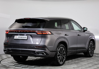 Подержанный автомобиль Jaecoo J8 2024 года (5 фото)