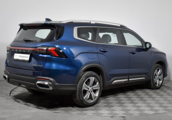 Подержанный автомобиль Geely Okavango 2024 года (5 фото)