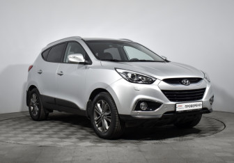 Подержанный автомобиль Hyundai ix35 2013 года (3 фото)