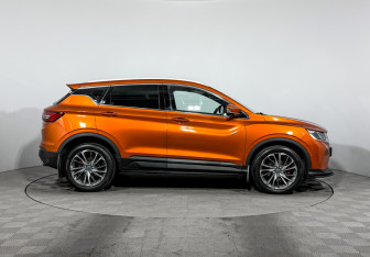 Подержанный автомобиль Geely Coolray 2020 года (4 фото)