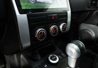 Подержанный автомобиль Nissan X-Trail 2011 года (16 фото)