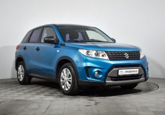 Подержанный автомобиль Suzuki Vitara 2016 года (3 фото)