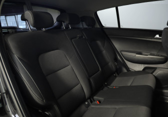 Подержанный автомобиль Kia Sportage 2021 года (18 фото)