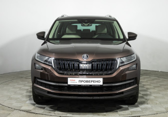 Подержанный автомобиль Skoda Kodiaq 2019 года (2 фото)