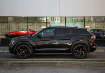 Подержанный автомобиль Volkswagen Teramont 2024 года (10 фото)