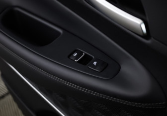 Подержанный автомобиль Hyundai Santa Fe 2018 года (24 фото)