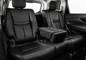 Подержанный автомобиль Nissan X-Trail 2020 года (22 фото)