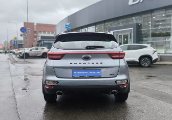 Подержанный автомобиль Kia Sportage 2021 года (5 фото)