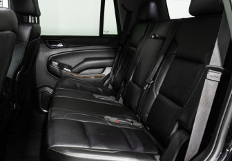 Подержанный автомобиль Chevrolet Tahoe 2016 года (10 фото)