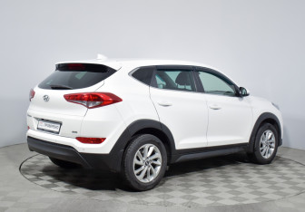 Подержанный автомобиль Hyundai Tucson 2017 года (5 фото)