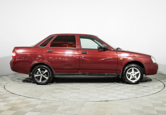 Подержанный автомобиль LADA (ВАЗ) Priora Sedan 2007 года (4 фото)